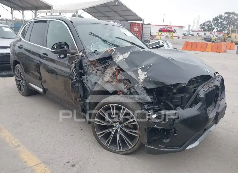 2024 BMW X3 фото