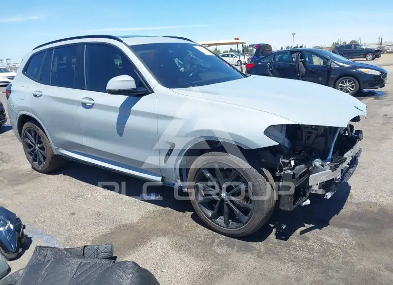 2024 BMW X3 фото