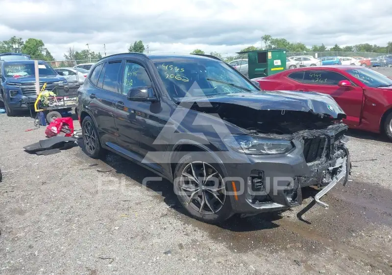 2024 BMW X3 фото