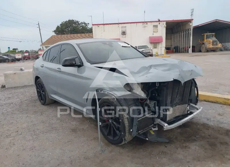2024 BMW X4 photo