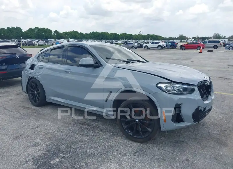 2024 BMW X4 фото
