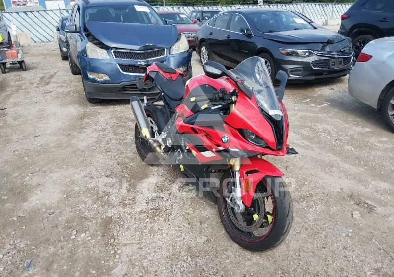 2024 BMW S1000 фото
