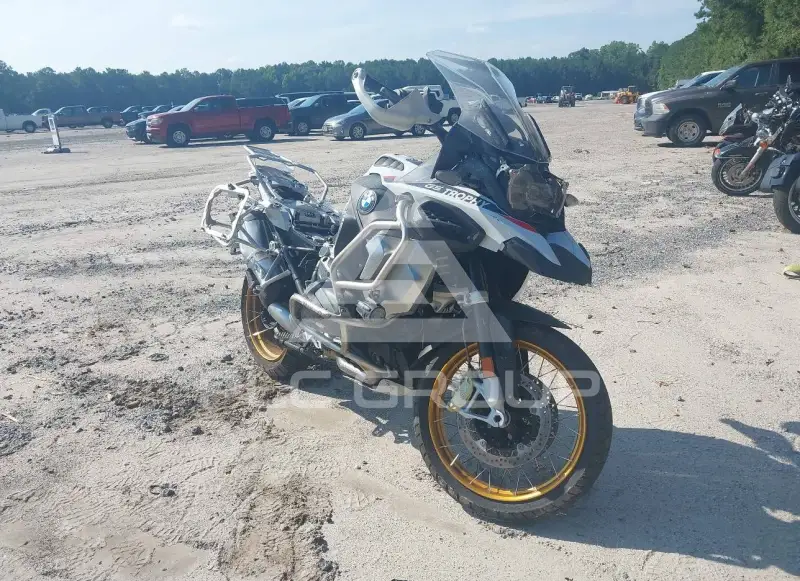 2024 BMW R1250 фото