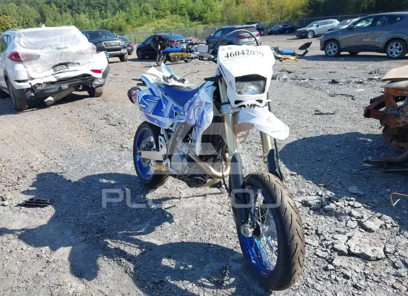 2024 Suzuki DR-Z400 фото