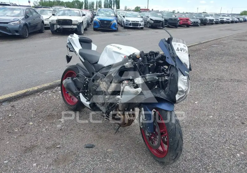 2024 Suzuki GSX-R600 photo