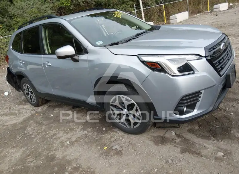 2024 Subaru Forester photo