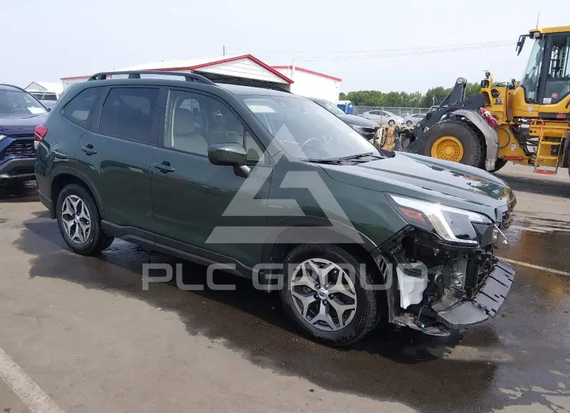 2024 Subaru Forester photo