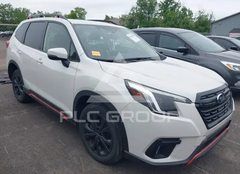 2024 Subaru Forester photo