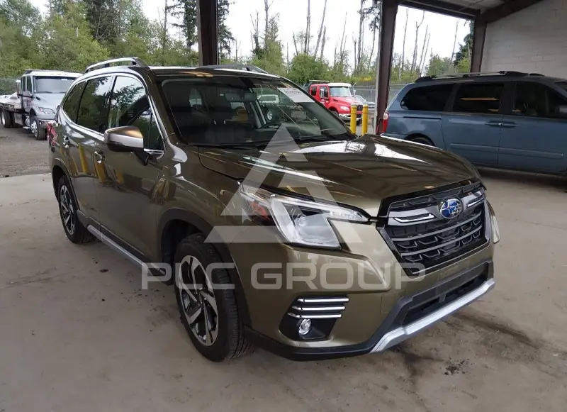 2024 Subaru Forester photo
