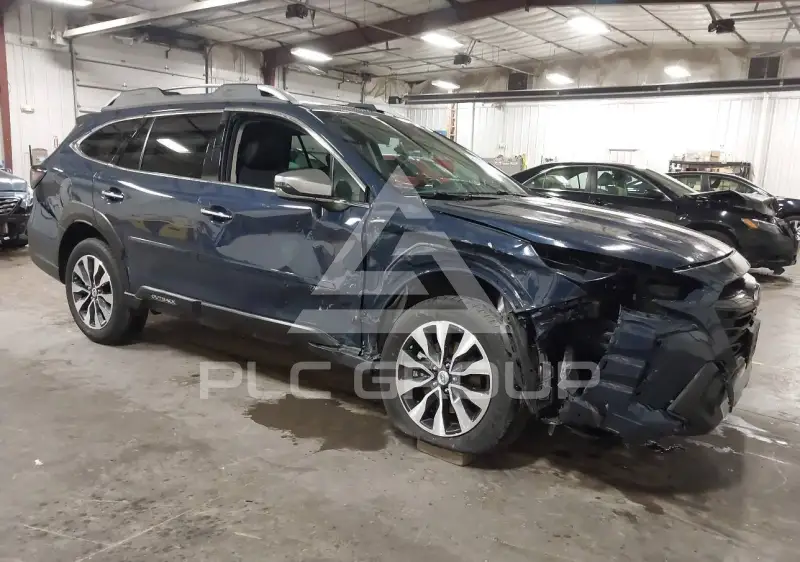 2024 Subaru Outback photo