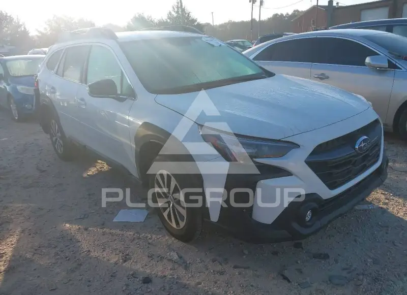 2024 Subaru Outback photo
