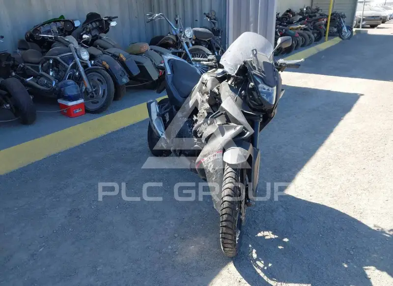2024 Honda XL фото
