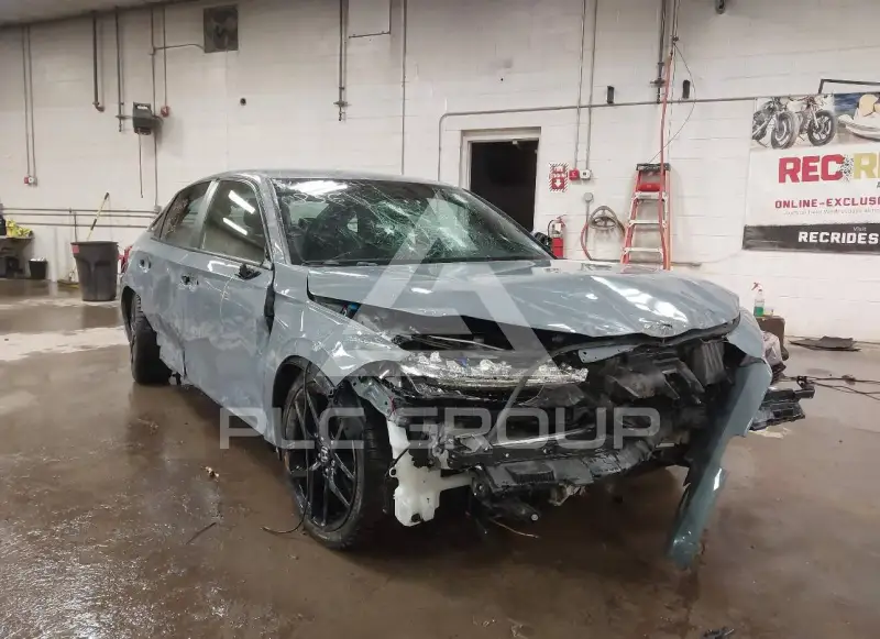 2024 Honda CIVIC фото