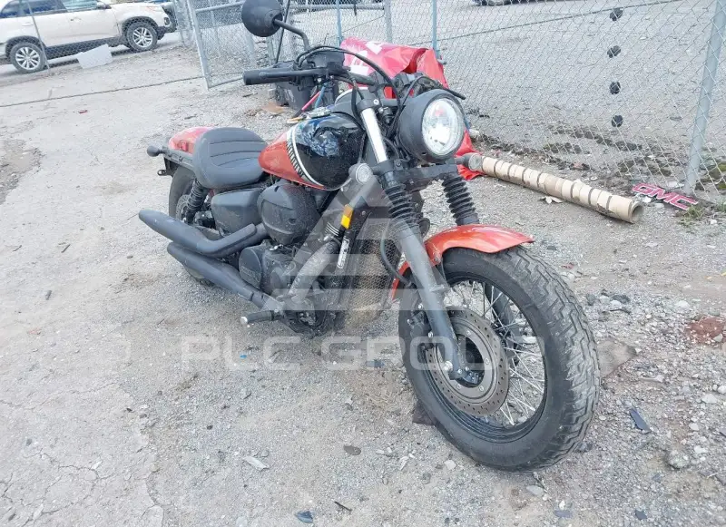 2024 Honda VT750 фото