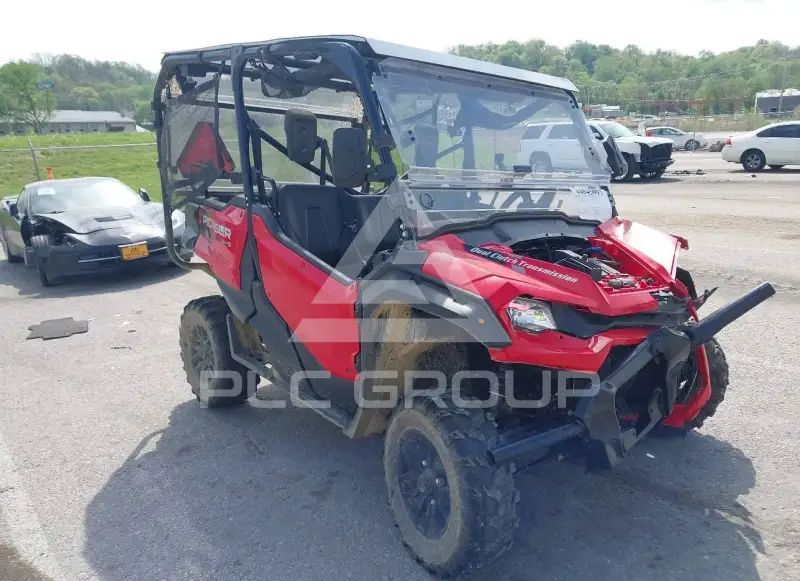 2024 Honda SXS1000 photo