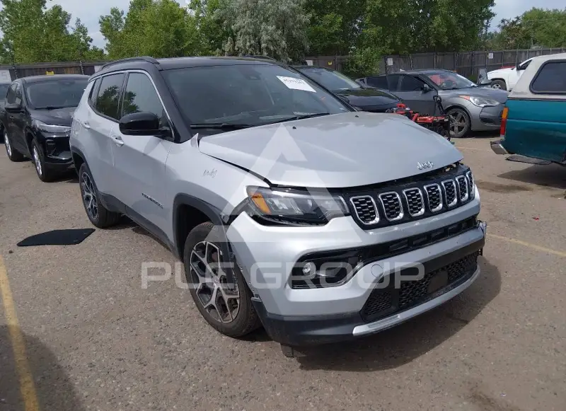 2024 Jeep COMPASS photo