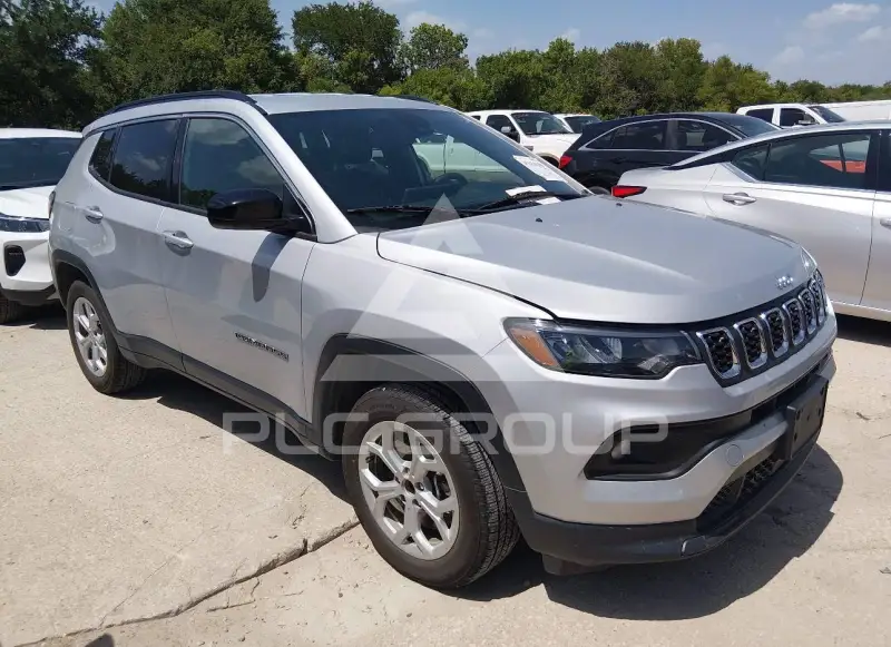 2024 Jeep COMPASS photo