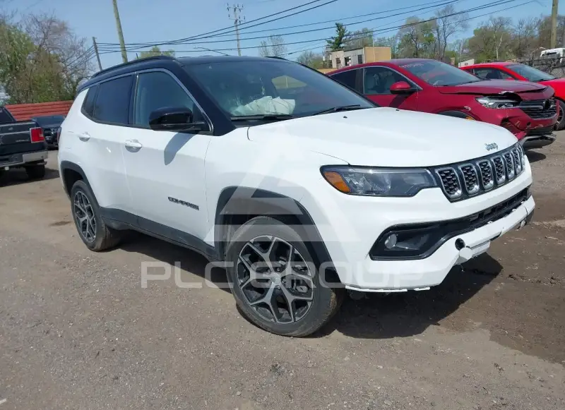 2024 Jeep COMPASS photo