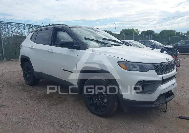 2024 Jeep COMPASS photo