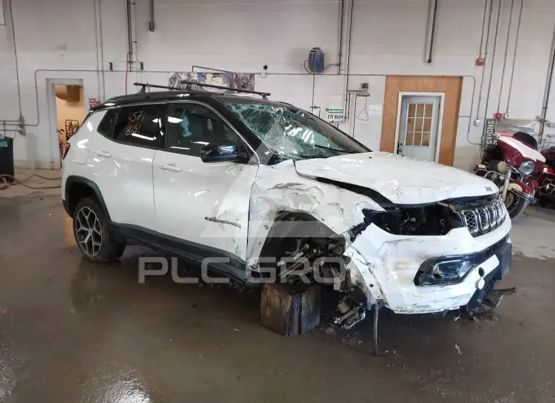 2024 Jeep COMPASS фото