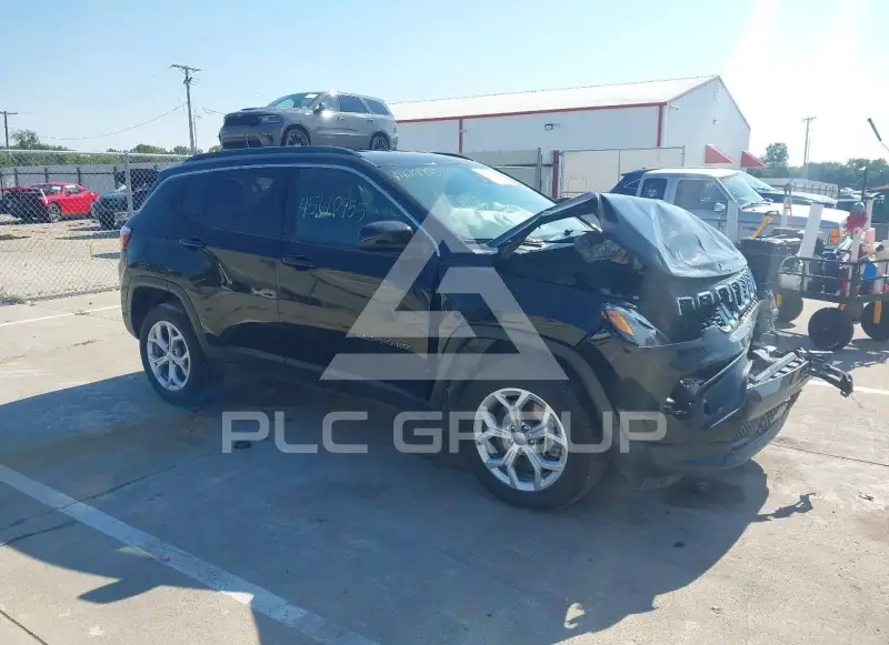 2024 Jeep COMPASS фото