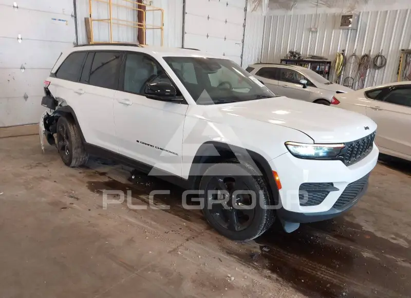2024 Jeep Grand Cherokee photo