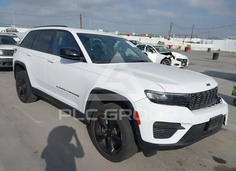 2024 Jeep Grand Cherokee photo