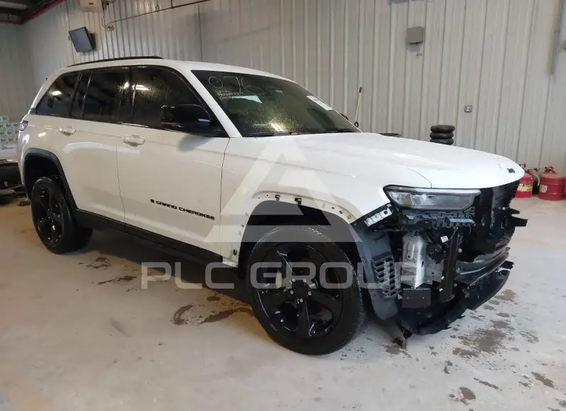 2024 Jeep Grand Cherokee photo