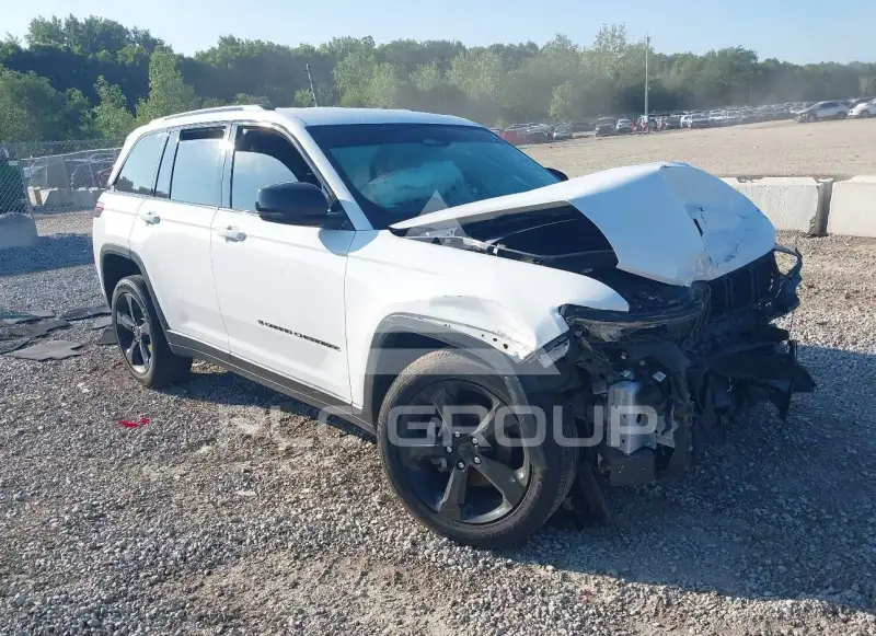 2024 Jeep Grand Cherokee photo