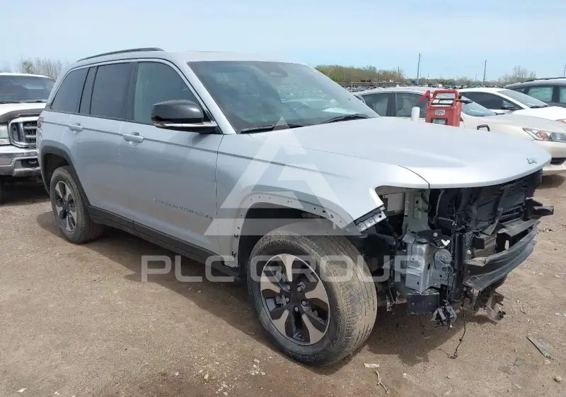 2024 Jeep Grand Cherokee photo