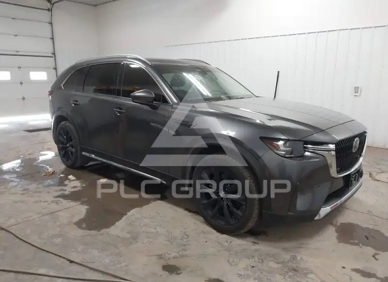 2024 Mazda CX-90 photo