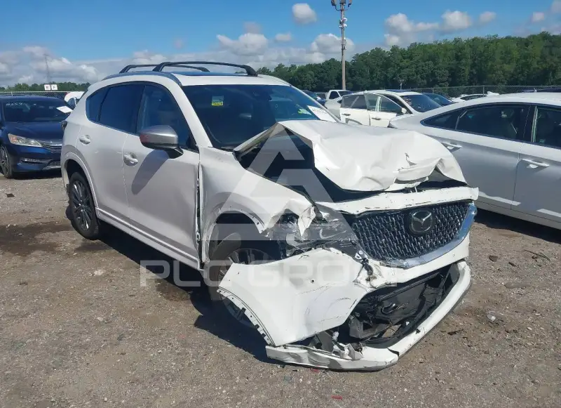 2024 Mazda CX-5 photo