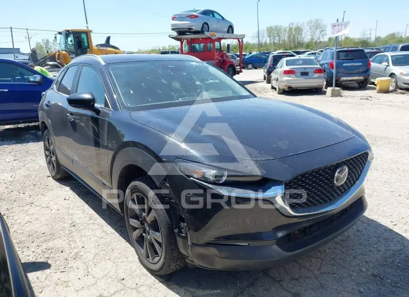 2024 Mazda CX-30 фото