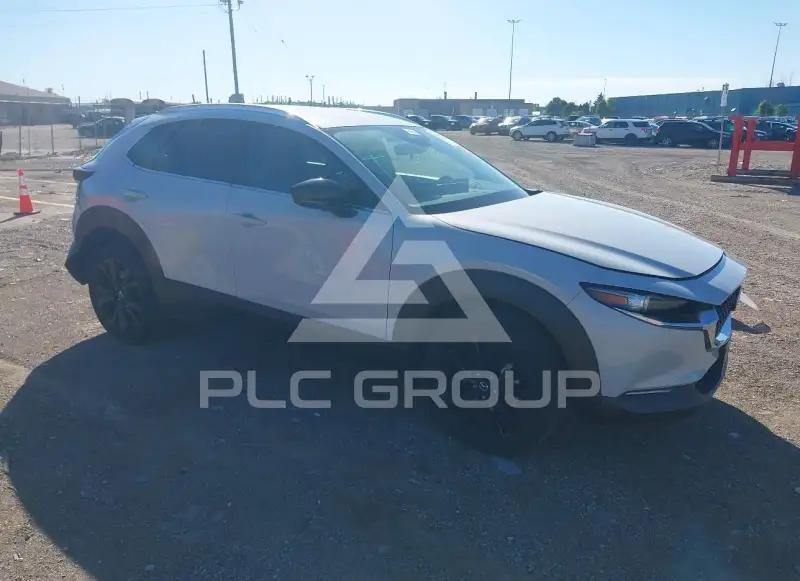 2024 Mazda CX-30 фото