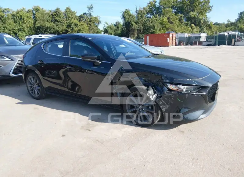 2024 Mazda 3 photo