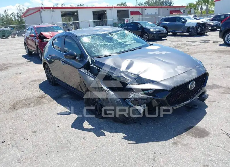 2024 Mazda 3 photo