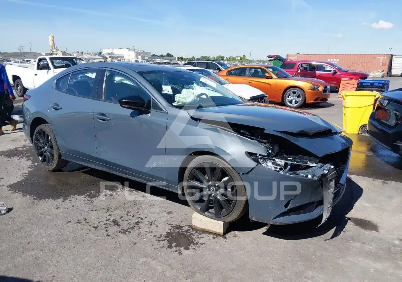 2024 Mazda 3 photo