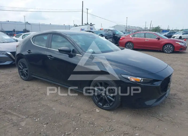 2024 Mazda 3 photo