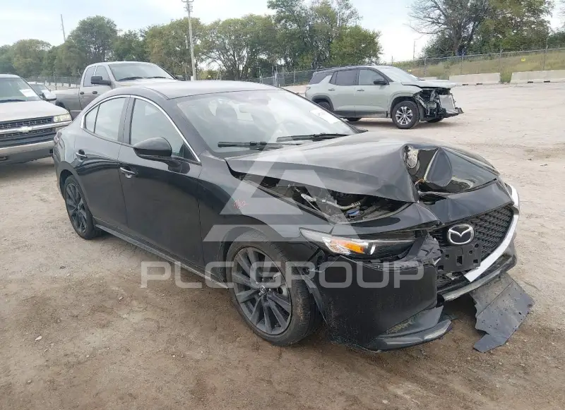 2024 Mazda 3 photo