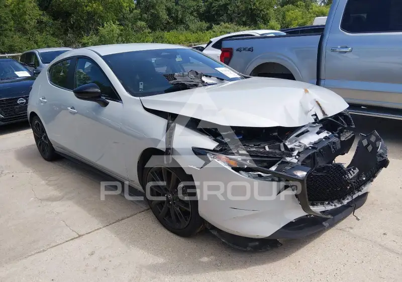 2024 Mazda 3 фото