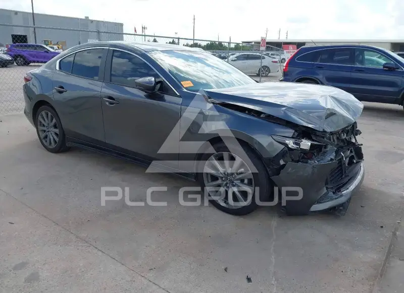 2024 Mazda 3 photo
