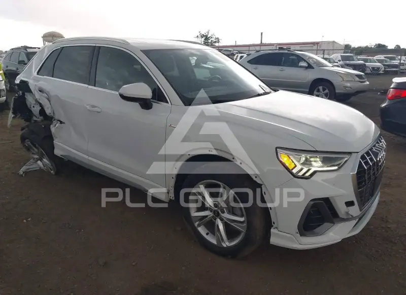 2024 Audi Q3 фото
