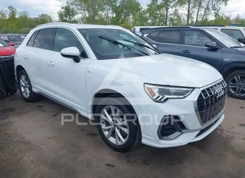 2024 Audi Q3 фото
