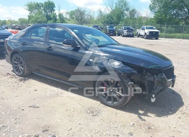 2024 Cadillac CT4 фото