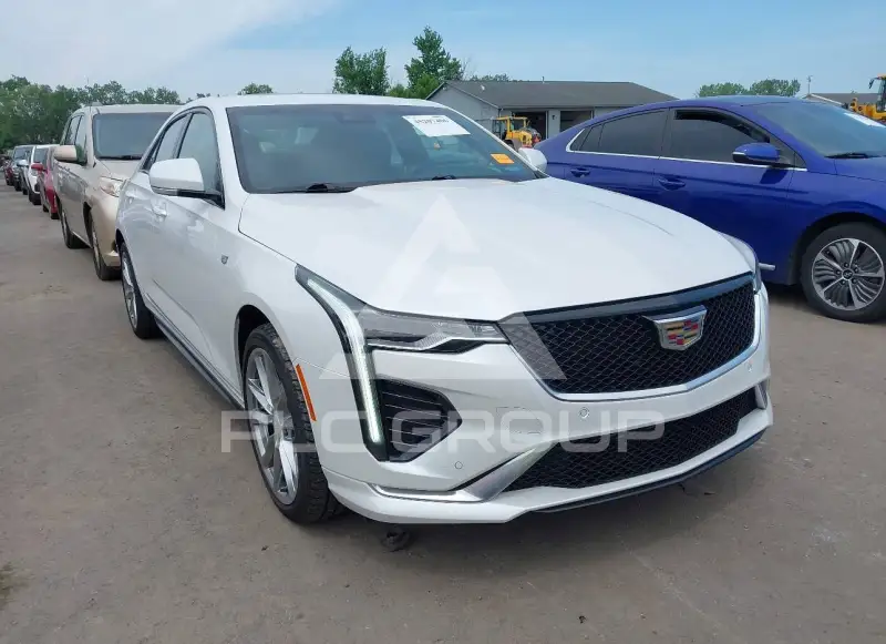 2024 Cadillac CT4 фото