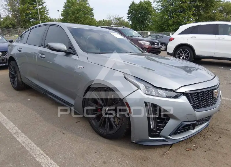 2024 Cadillac CT5 фото
