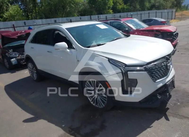 2024 Cadillac XT4 фото