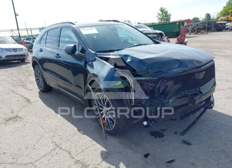2024 Cadillac XT4 photo