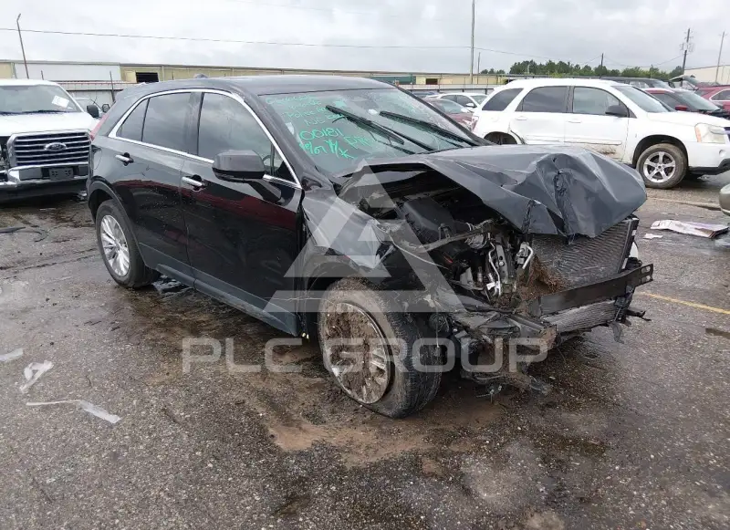 2024 Cadillac XT4 фото