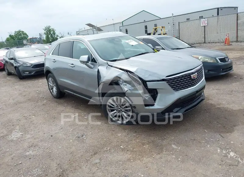 2024 Cadillac XT4 фото